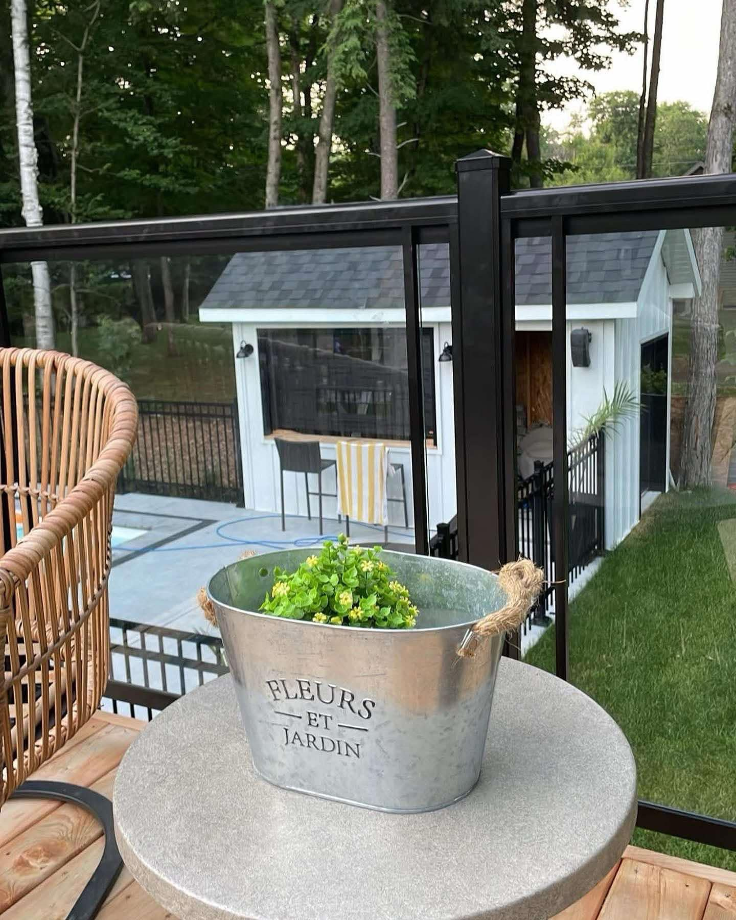 clotures et verres concept